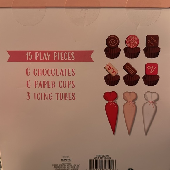 Valentine's Day Target Sweetie's Felt Food PlaySet. Contains 15 Pieces. New. - Picture 4 of 4